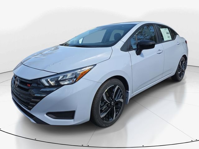 New 2025 Nissan Versa SR w/ Trunk Package FWD image 4
