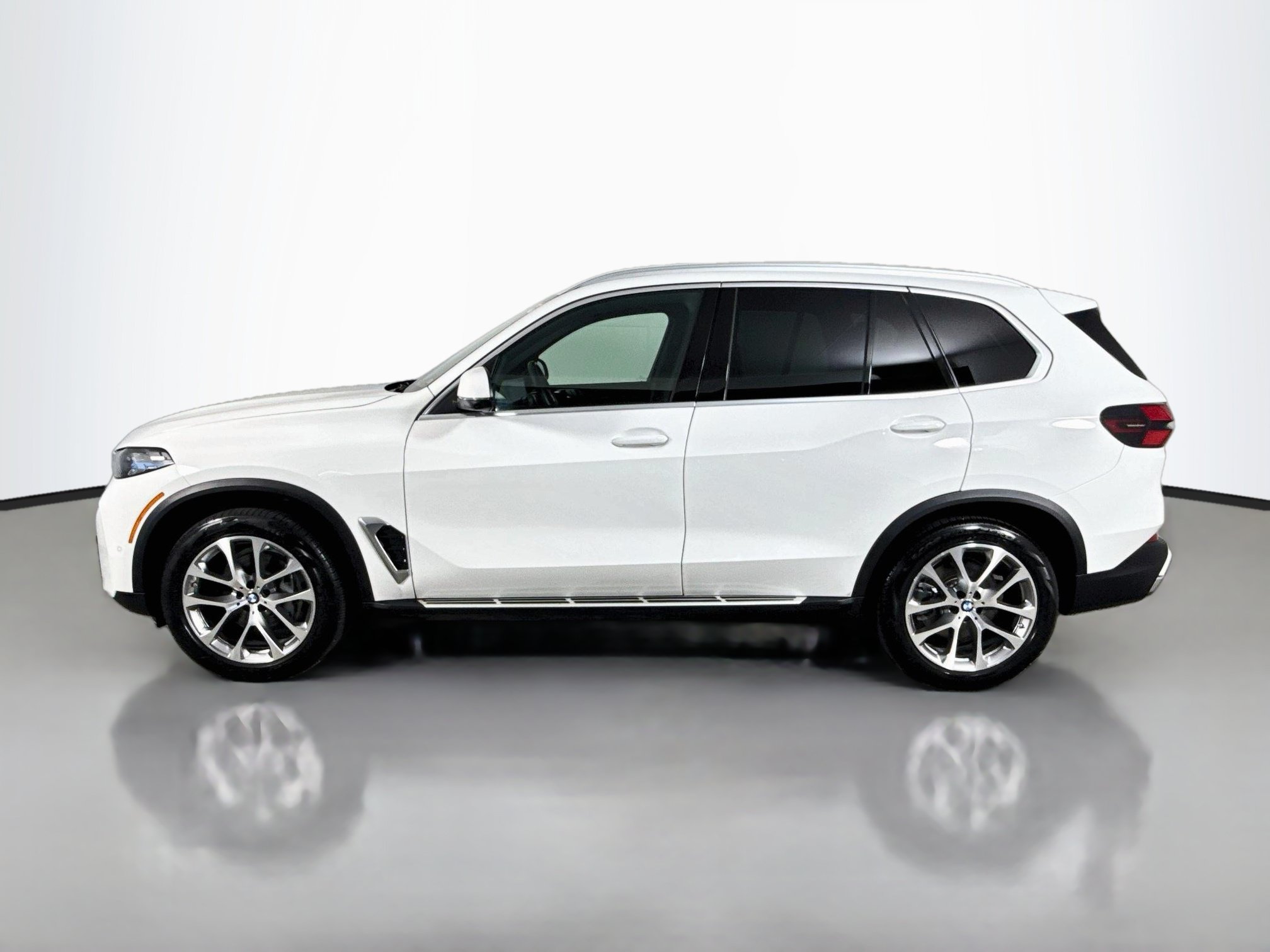 Used 2026 BMW X5 sDrive40i RWD image 6