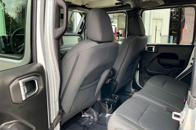 Certified 2024 Jeep Wrangler Sport S image 31