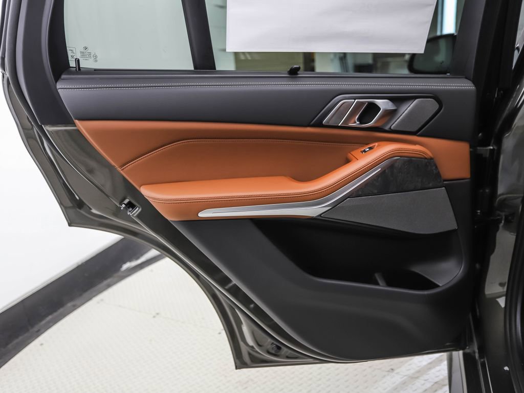 New 2026 BMW X5 xDrive40i w/ Executive Package image 20