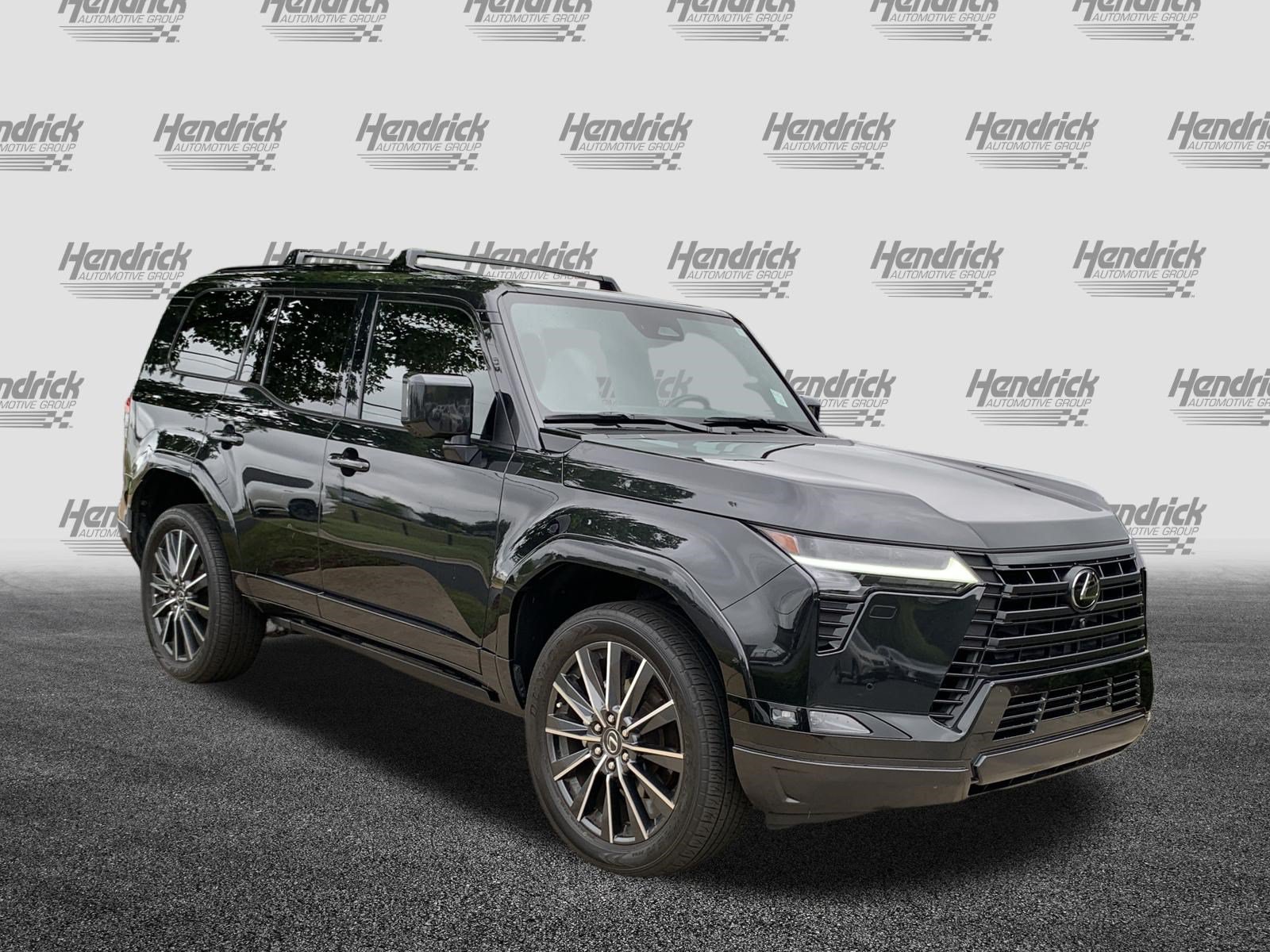 Used 2024 Lexus GX 550 w/ Accessory Package (2T) AWD/4WD image 2