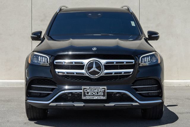 Used 2021 Mercedes-Benz GLS 580 4MATIC image 2