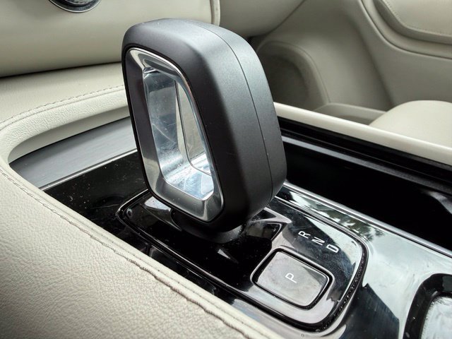 Used 2023 Volvo XC90 B5 Core AWD/4WD image 30