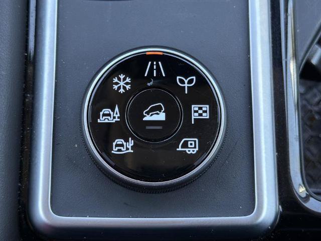 Certified 2025 Nissan Pathfinder SL AWD/4WD image 8