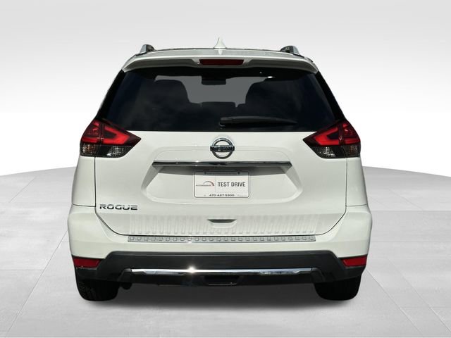 Used 2017 Nissan Rogue S w/ Appearance Package image 4