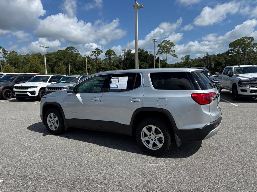 Used 2018 GMC Acadia SLE w/ LPO, Protection Package FWD image 6