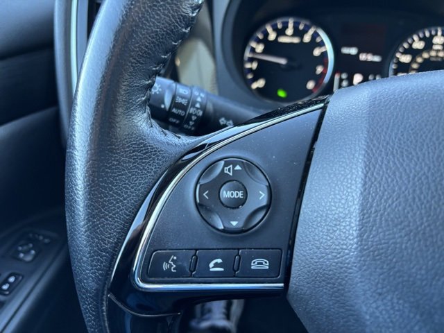 Used 2017 Mitsubishi Outlander SEL image 14