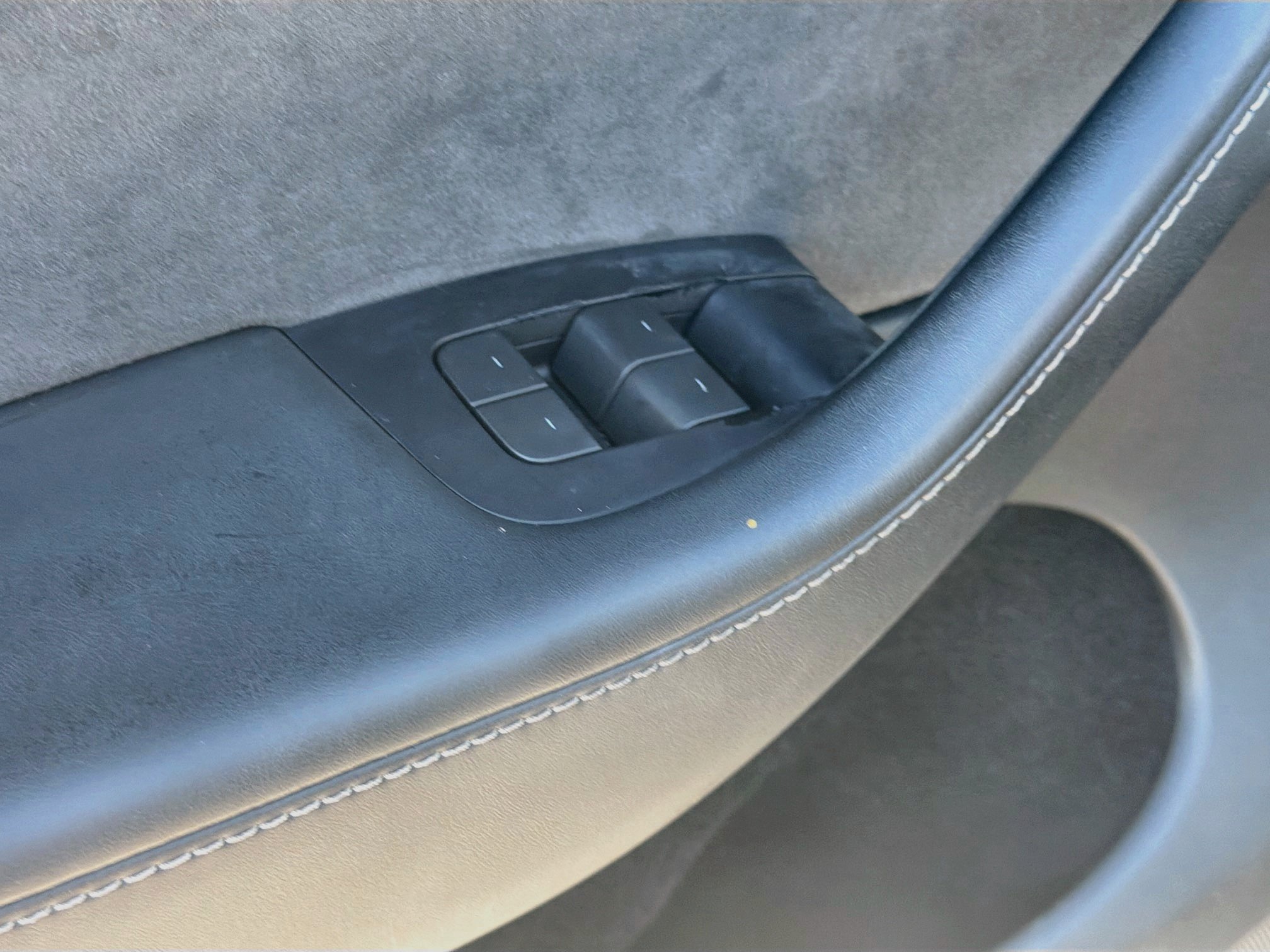 Used 2023 Tesla Model Y Performance AWD/4WD image 22