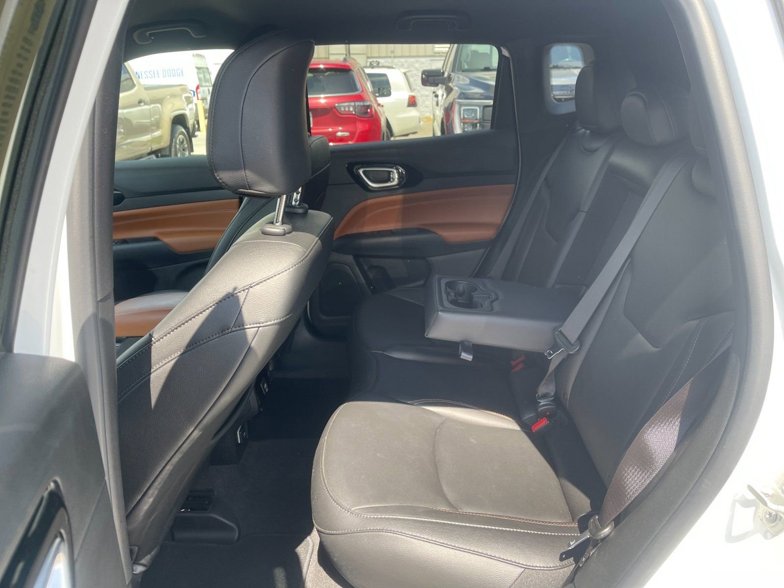 Used 2024 Jeep Compass Limited image 14
