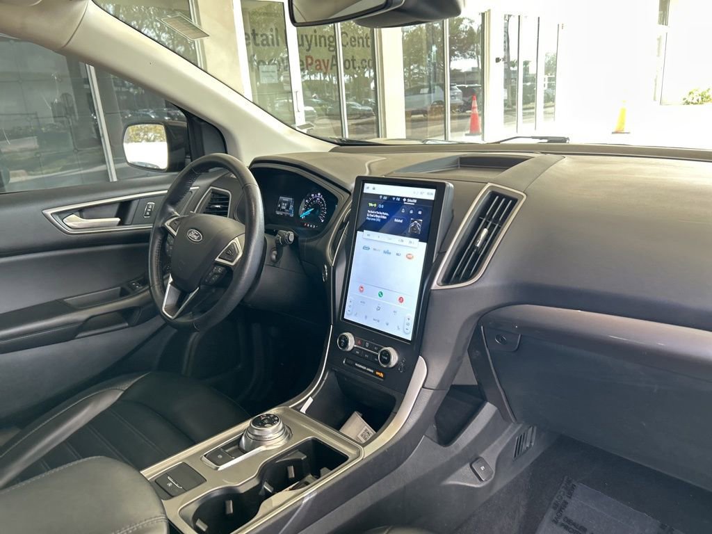Used 2023 Ford Edge SEL image 19