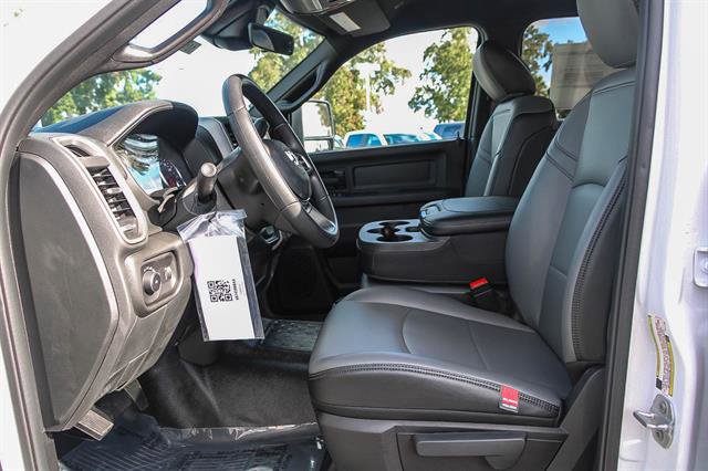 New 2026 RAM 5500 Tradesman image 17