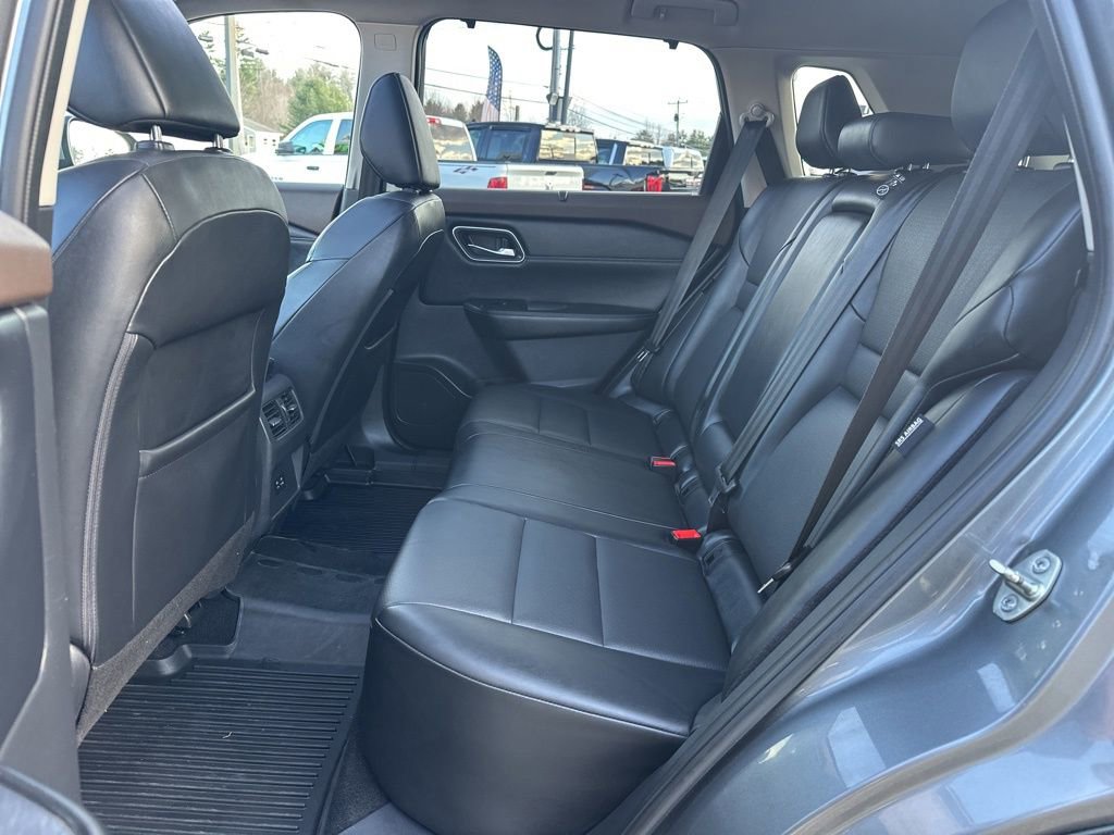 Used 2021 Nissan Rogue SV w/ Premium Package AWD/4WD image 33