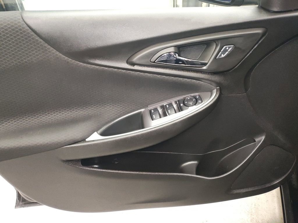 Used 2024 Chevrolet Malibu LT image 24
