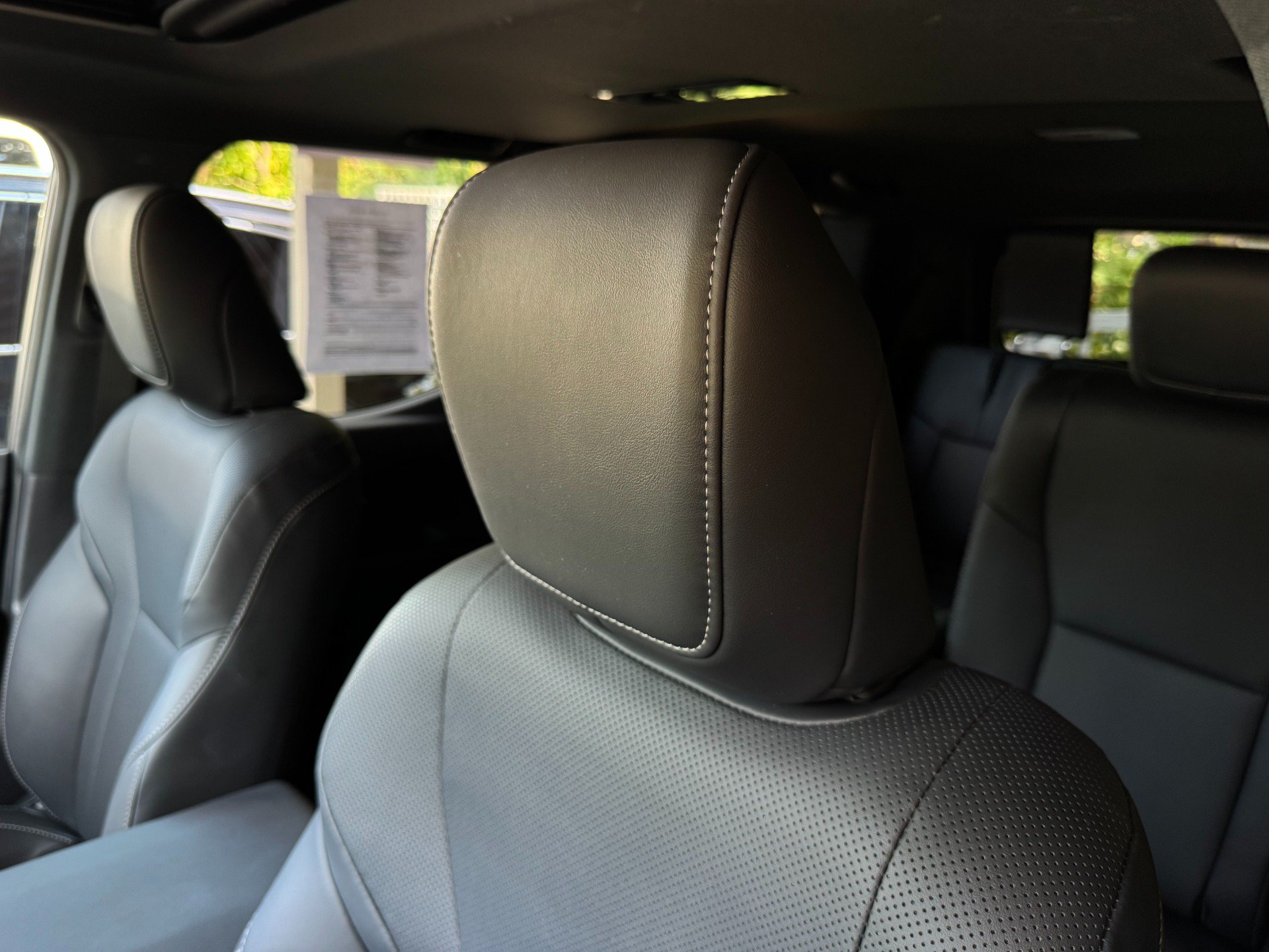 Used 2025 Lexus GX 550 w/ Cold Area Package AWD/4WD image 13