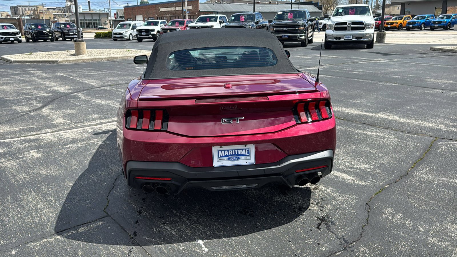 Used 2025 Ford Mustang GT Premium RWD image 8