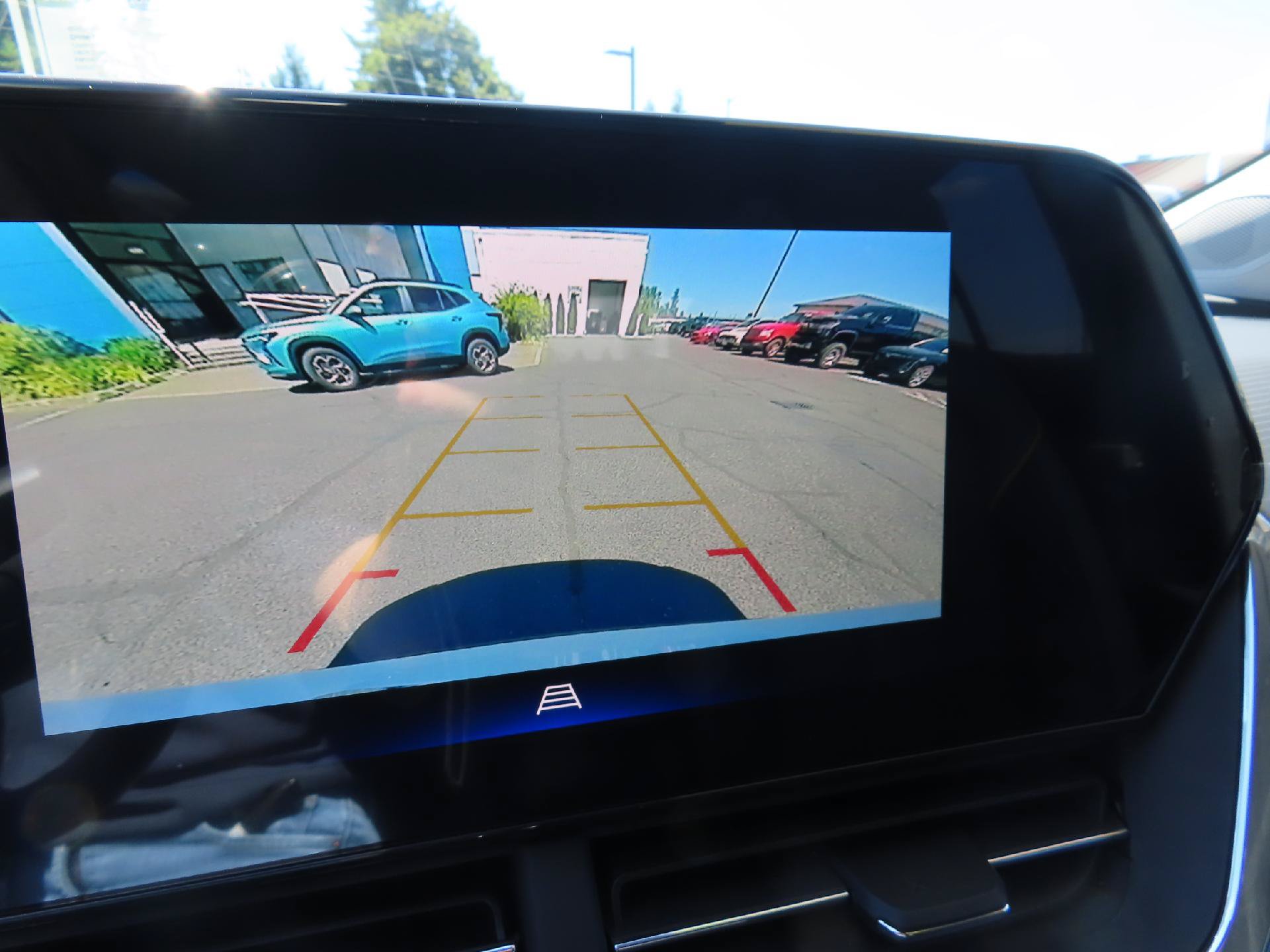 New 2026 Chevrolet Trax ACTIV w/ Driver Confidence Package FWD image 27