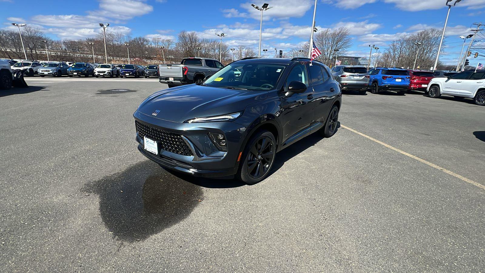 New 2026 Buick Envision Sport Touring image 3