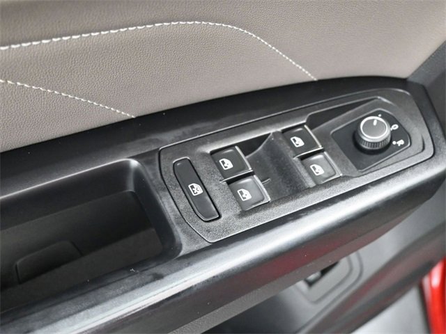 Used 2021 Volkswagen Atlas Cross Sport SE image 21