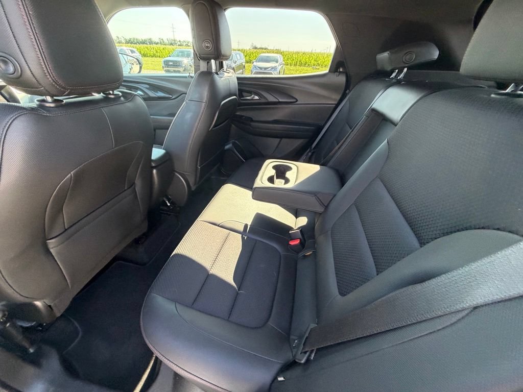 Used 2022 Chevrolet TrailBlazer RS FWD image 23
