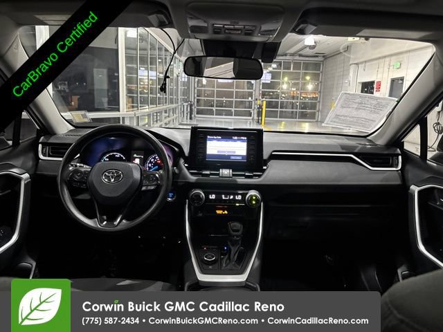 Used 2019 Toyota RAV4 XLE w/ Carpet Mat Package AWD/4WD image 33