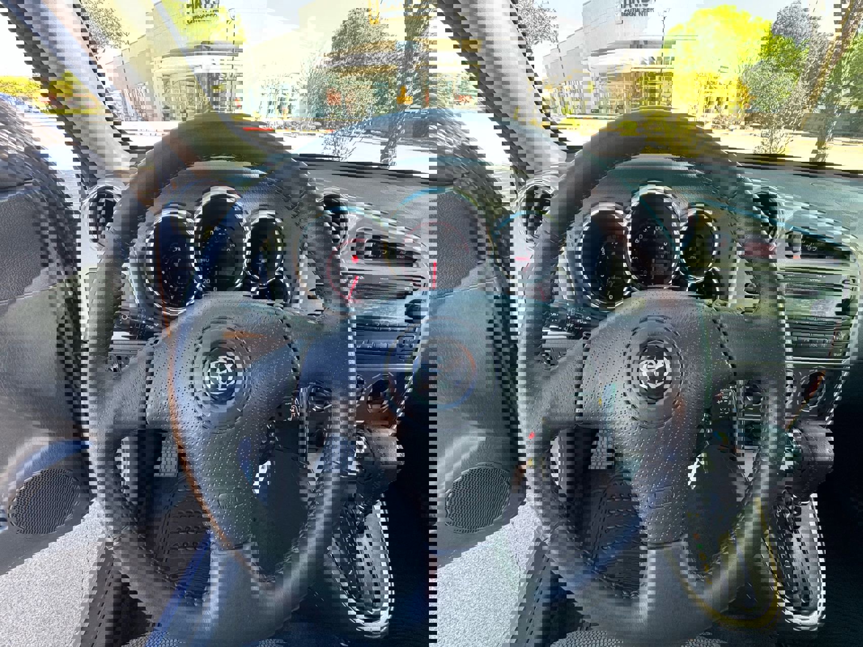 Used 2007 Toyota Matrix XR image 21