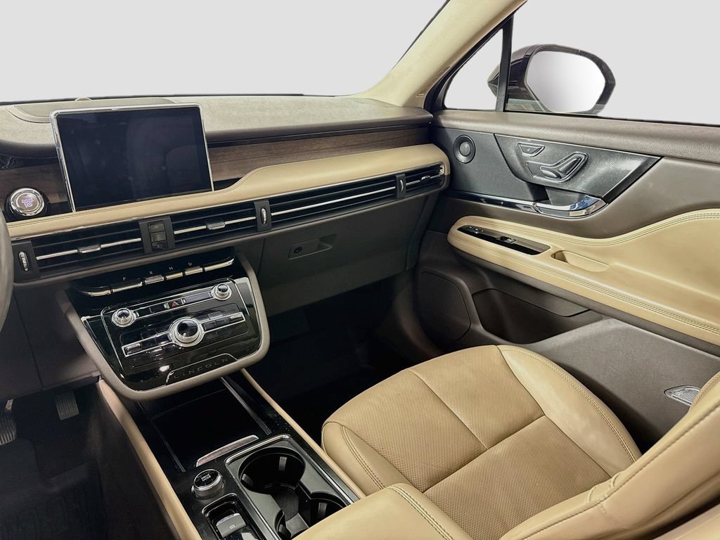 Used 2020 Lincoln Corsair Reserve w/ Equipment Group 201A FWD image 25