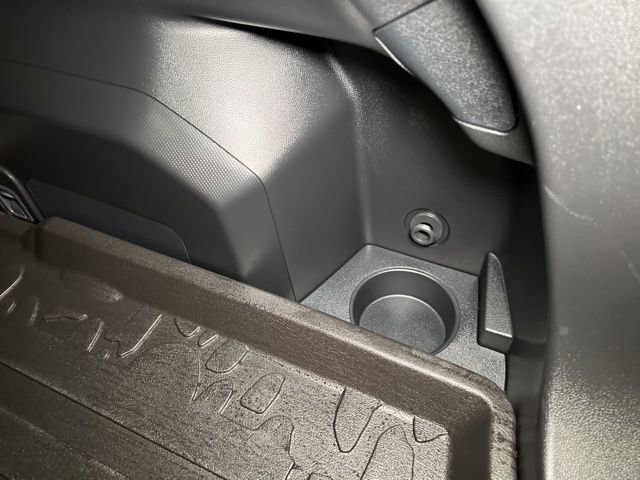 Certified 2025 Subaru Crosstrek 2.0i Premium image 51