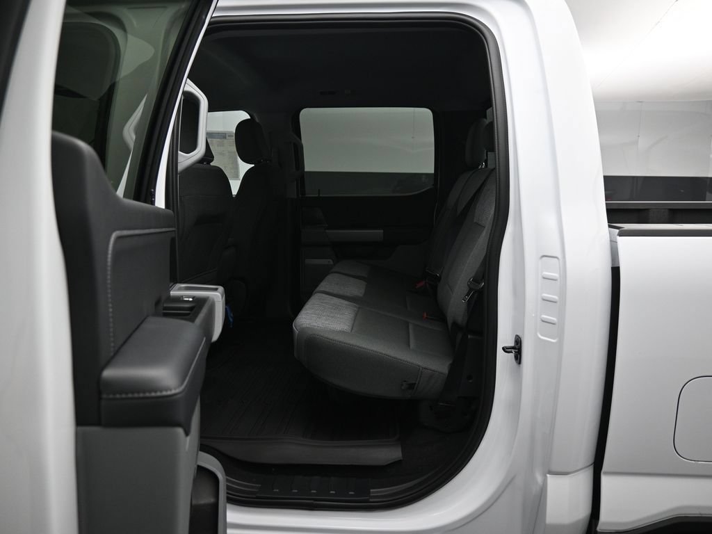 New 2026 Ford F350 XLT w/ XLT Premium Package AWD/4WD image 44