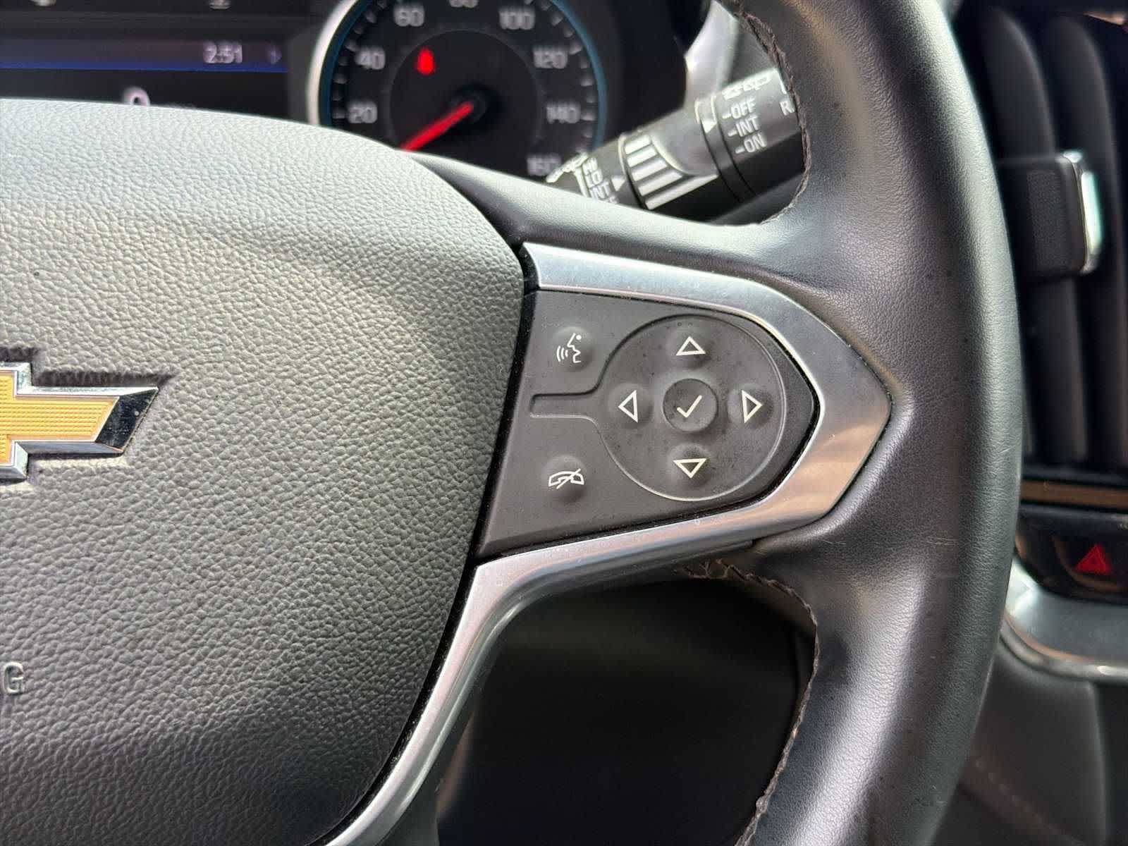 Used 2023 Chevrolet Traverse LT AWD/4WD image 21
