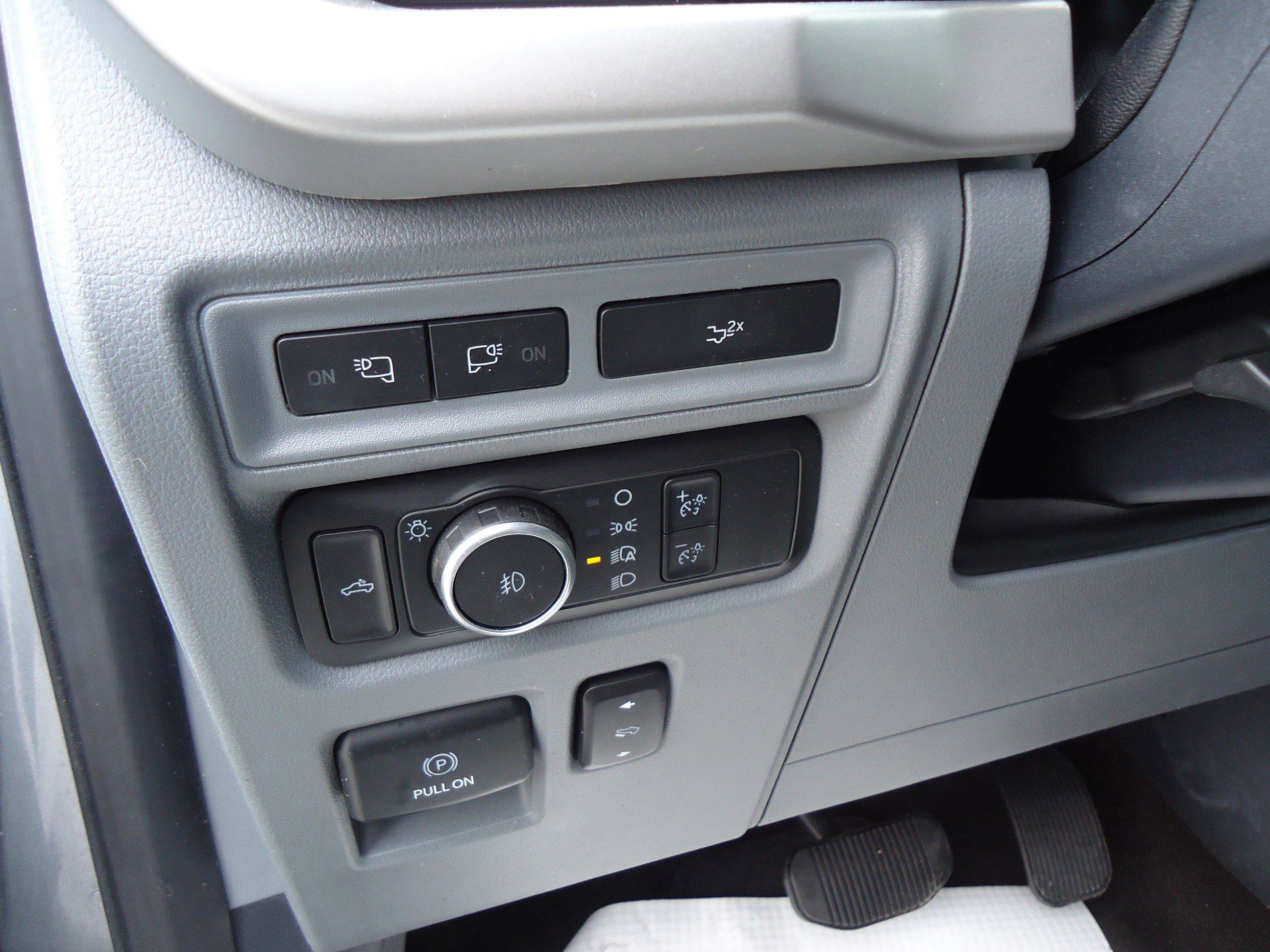 Used 2022 Ford F150 XLT w/ Equipment Group 302A High image 15