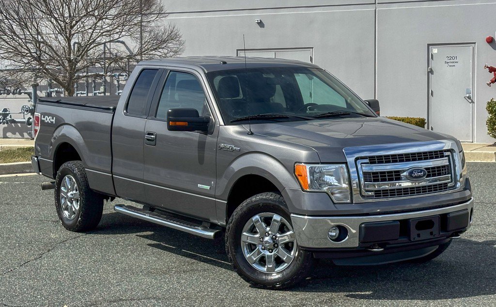 Used 2013 Ford F150 XLT w/ Luxury Equipment Group image 10