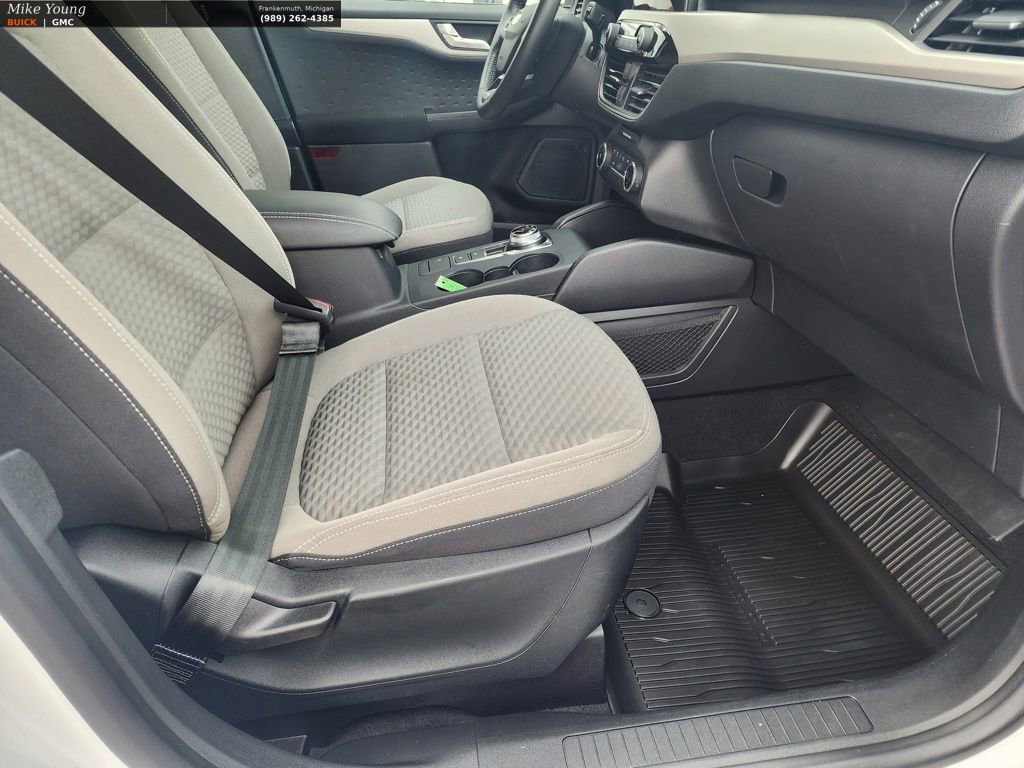 Used 2020 Ford Escape SE Sport image 46