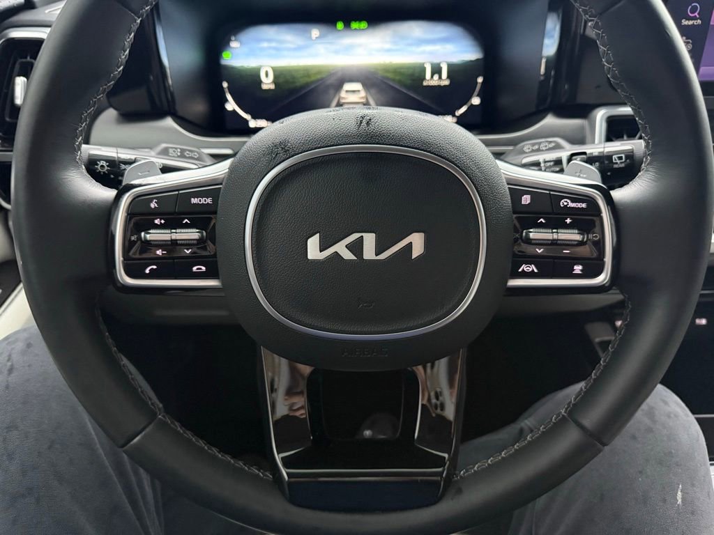 Used 2024 Kia Sorento SX Prestige image 22