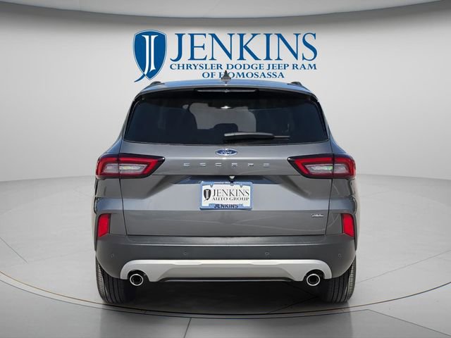 Used 2025 Ford Escape SE FWD image 6