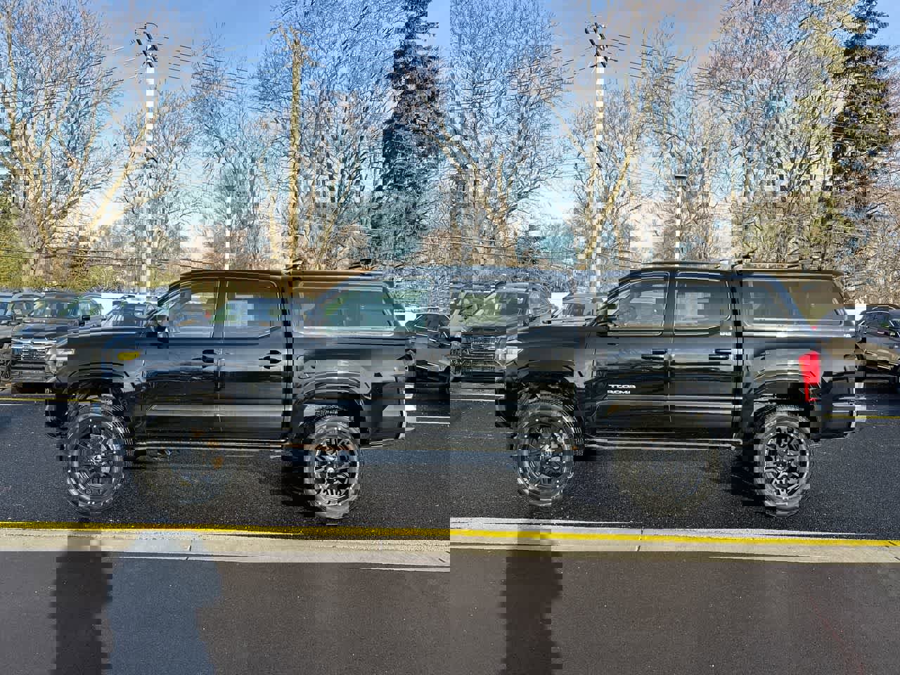 Used 2016 Toyota Tacoma SR5 image 11