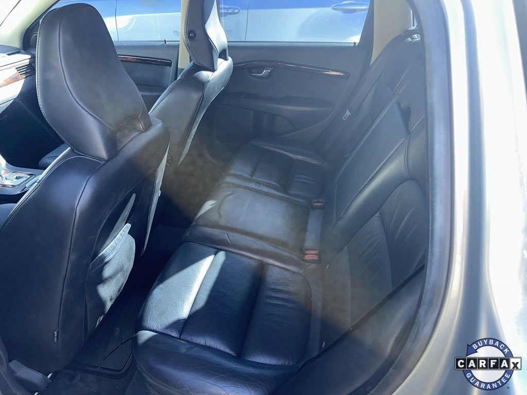 Used 2009 Volvo V70 image 9