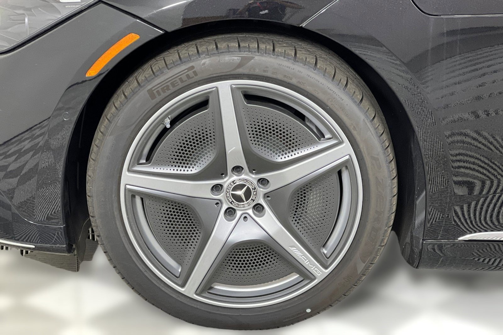 New 2025 Mercedes-Benz EQE 350+ 4MATIC Sedan image 12