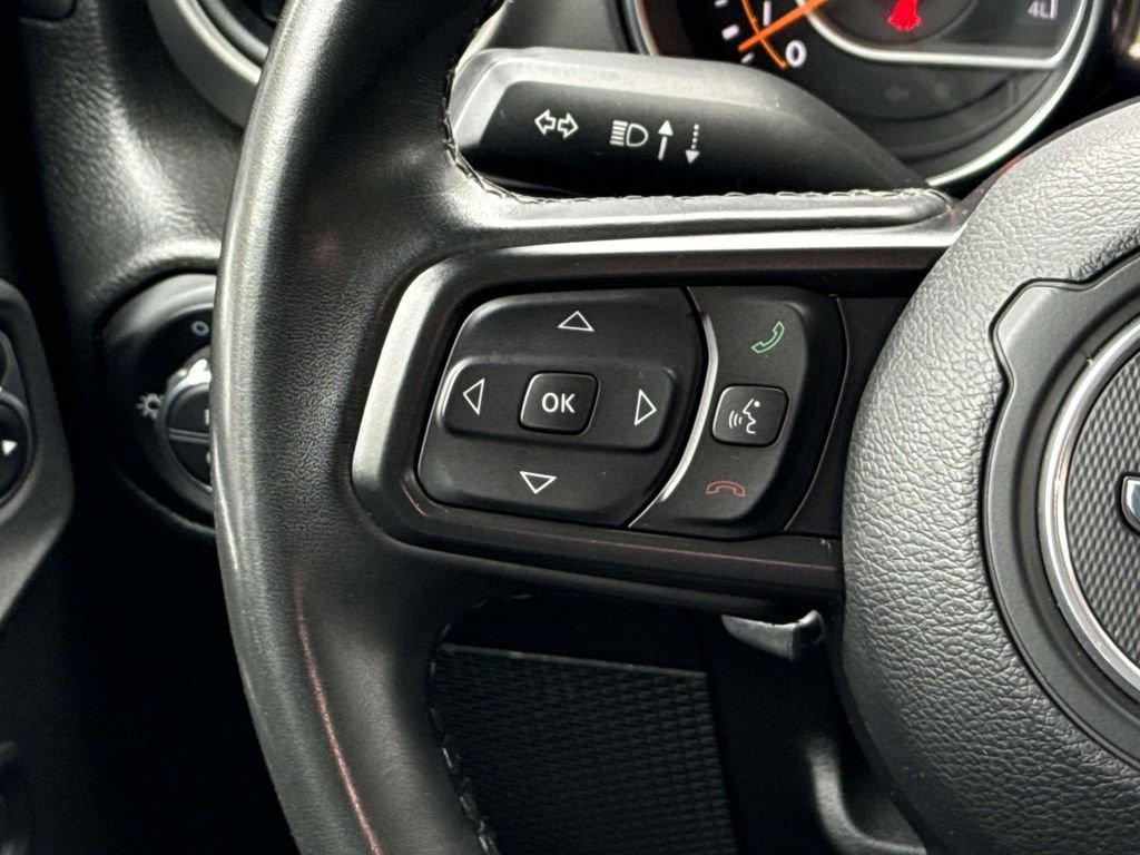 Used 2022 Jeep Gladiator Willys image 23