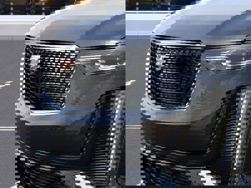 Used 2025 Cadillac XT6 Premium Luxury image 13