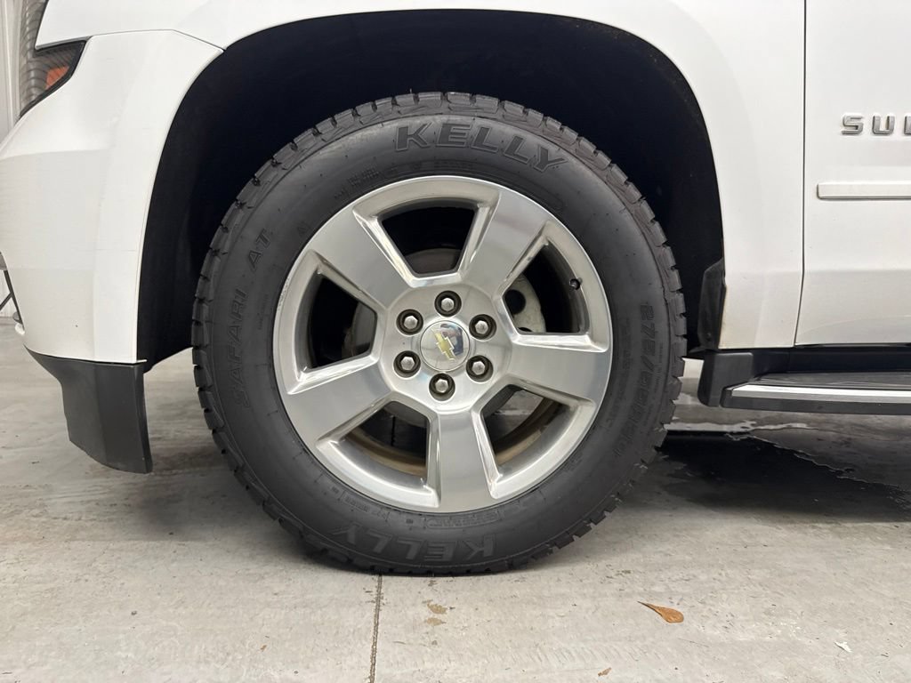 Used 2018 Chevrolet Suburban Premier AWD/4WD image 28