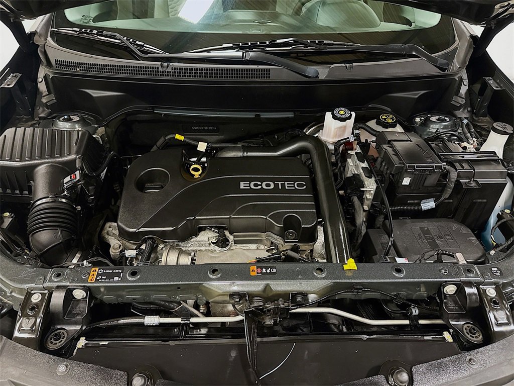 Used 2021 Chevrolet Equinox LS image 27