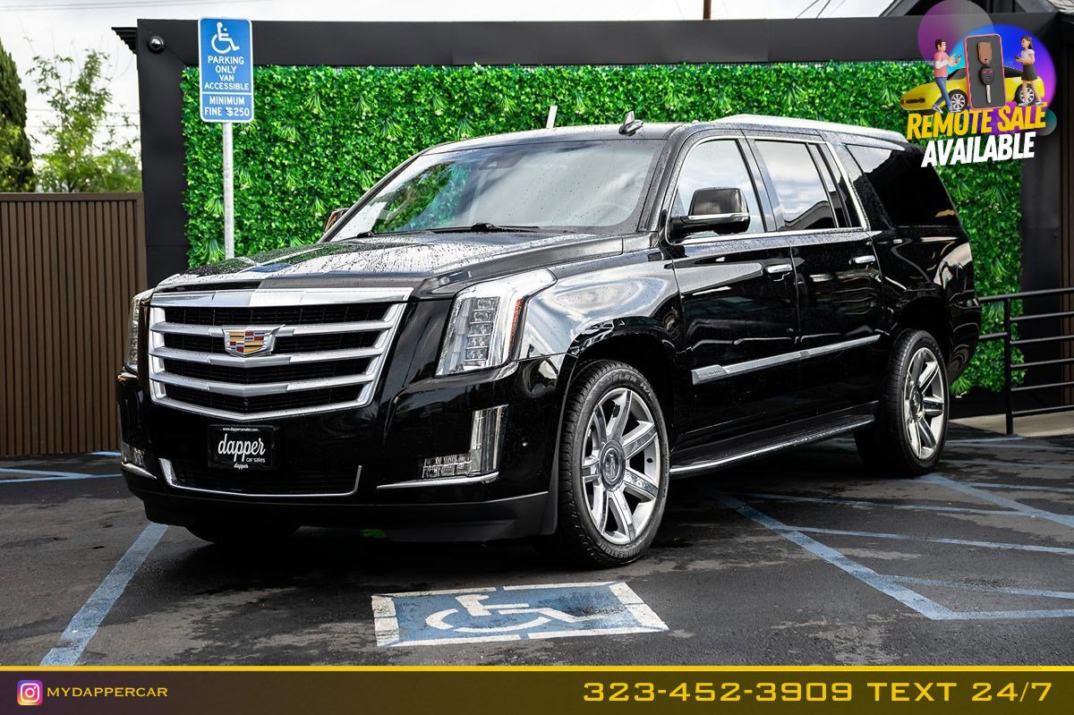 Used 2019 Cadillac Escalade ESV Luxury image 1