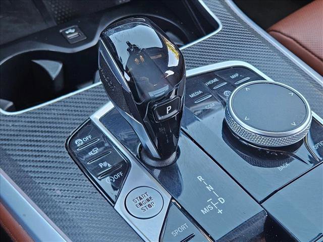 Used 2022 BMW X5 M50i image 12