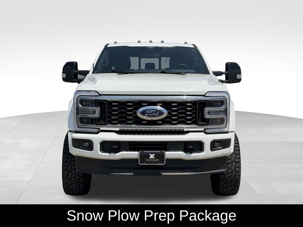 Used 2025 Ford F450 Platinum w/ FX4 Off-Road Package AWD/4WD image 3