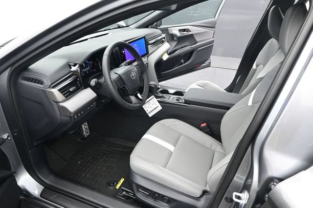 New 2026 Toyota Camry SE w/ Multimedia Upgrade Package FWD image 4
