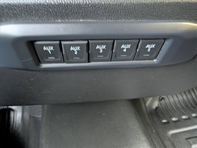 Used 2024 Chevrolet Silverado 2500 LT w/ Convenience Package AWD/4WD image 32