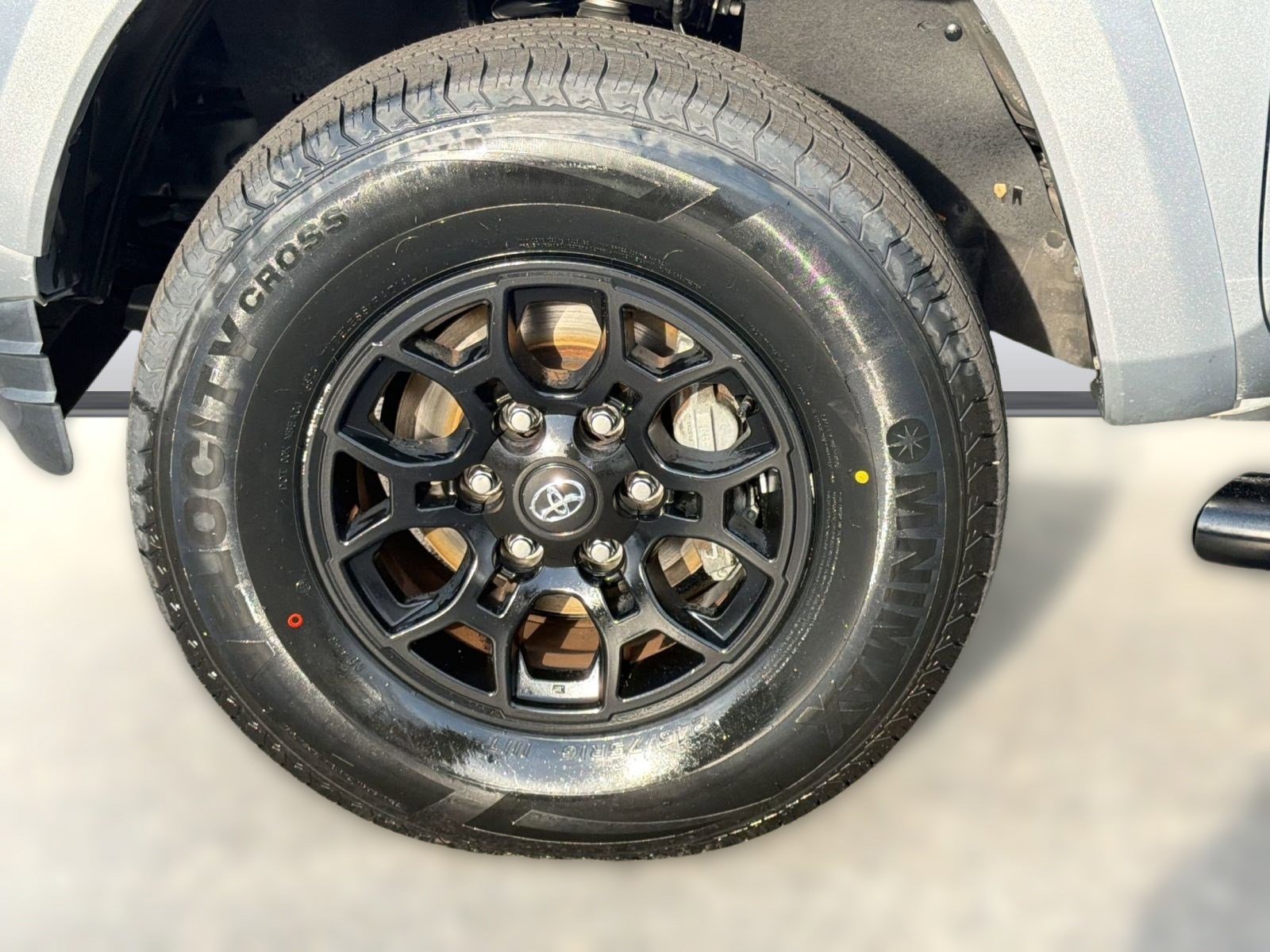 Used 2022 Toyota Tacoma SR5 w/ Technology Package RWD image 12