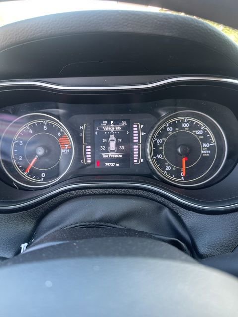 Used 2020 Jeep Cherokee Latitude image 8