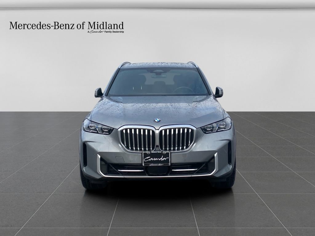 Used 2024 BMW X5 xDrive40i image 2