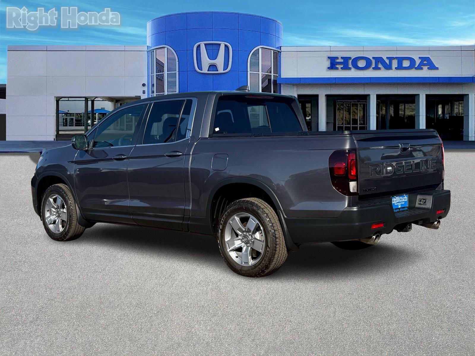 Certified 2025 Honda Ridgeline RTL image 5